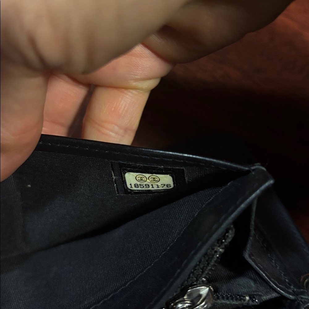 CHANEL Black Patent Quilted Clutch - Picture 3 of 5